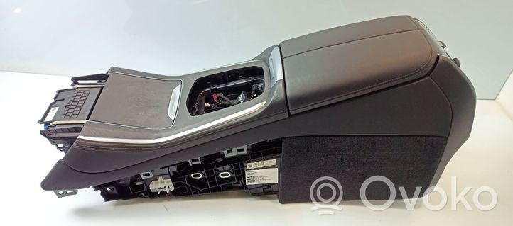 BMW X5 G05 Console centrale 023977