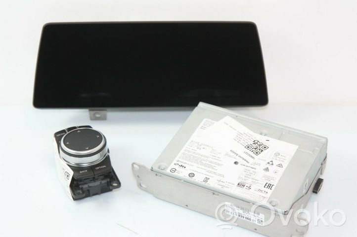 BMW 5 G30 G31 GPS-navigaation ohjainlaite/moduuli J00593