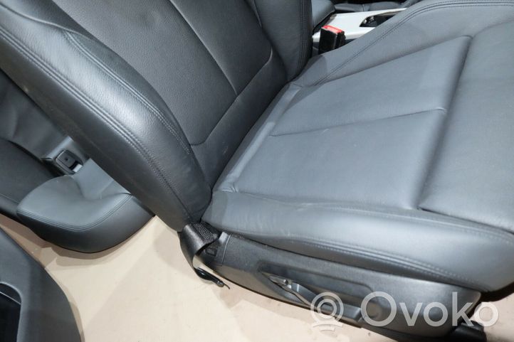 BMW 4 F36 Gran coupe Fotele / Kanapa / Komplet 011674