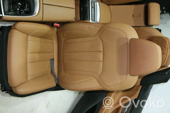 BMW 7 G11 G12 Set sedili J00261