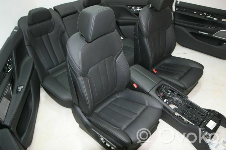 BMW 7 G11 G12 Set sedili K001743