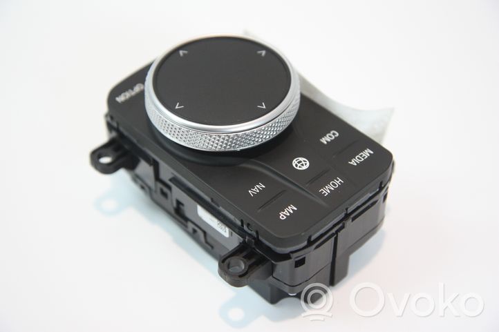 BMW 1 F40 Controllo multimediale autoradio 012673