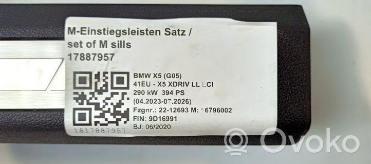 BMW X5 G05 Garniture de marche-pieds avant 024299
