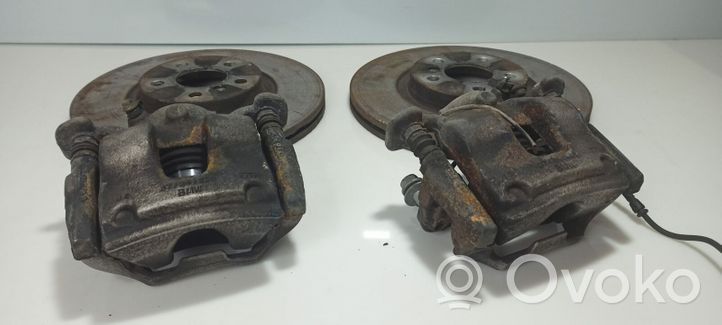 BMW 2 F45 Set dischi freno e pinze 019834