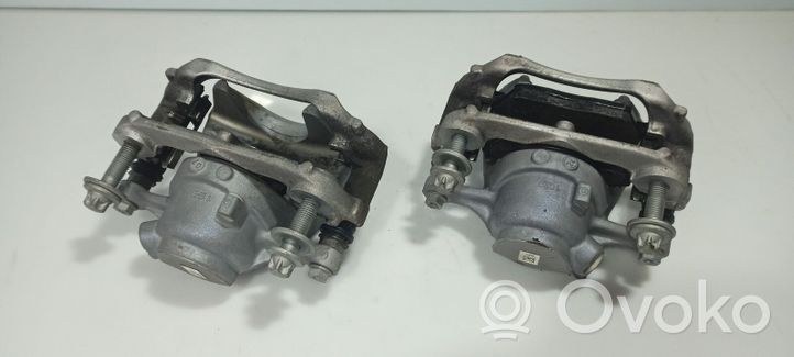 BMW i3 Set dischi freno e pinze 019966