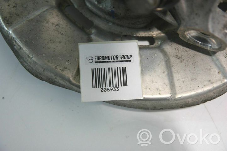 BMW X5 E70 Rear wheel hub 001295