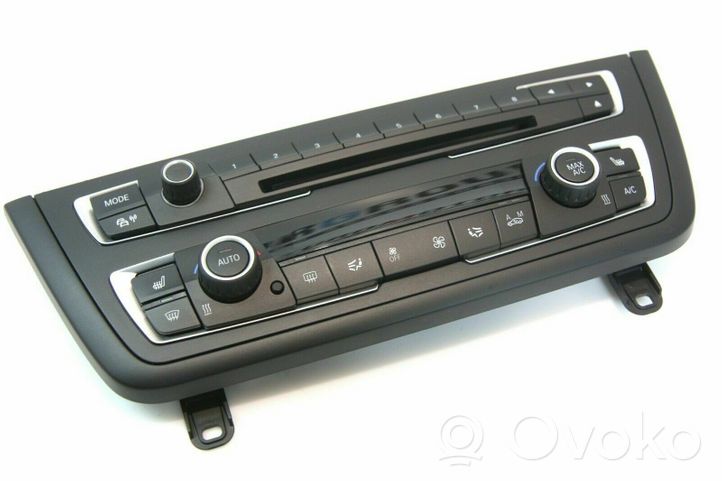 BMW 3 F30 F35 F31 Oro kondicionieriaus/ klimato/ pečiuko valdymo blokas (salone) 014281