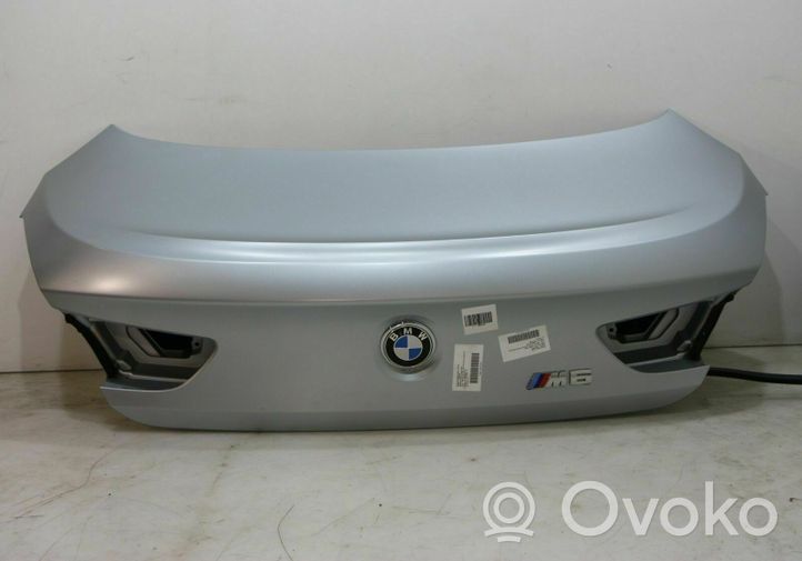 BMW 6 F06 Gran coupe Takaluukun/tavaratilan kansi K002043