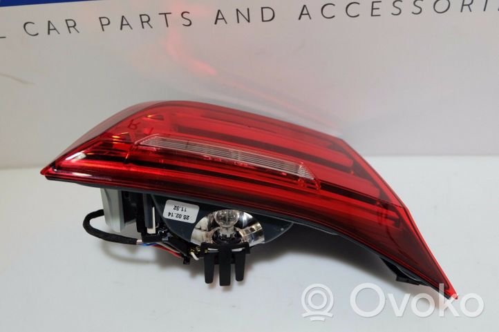 BMW M4 F82 F83 Lampa tylna 001788