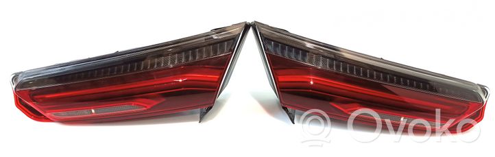 BMW 8 G15 Rear/tail lights set 023623