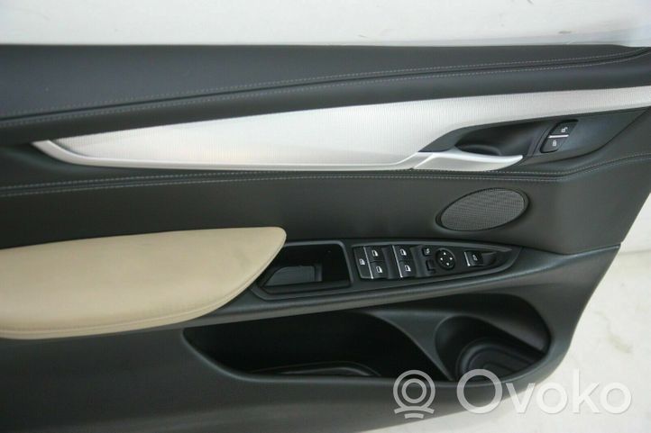 BMW X5M F85 Garniture panneau de porte arrière 016391