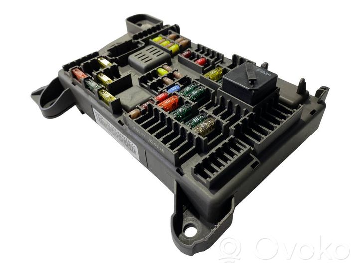 BMW X5 E70 Module de fusibles 6931687