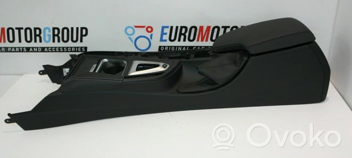 BMW 3 F30 F35 F31 Console centrale 006536