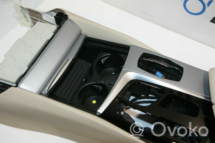 BMW 5 G30 G31 Console centrale 006537