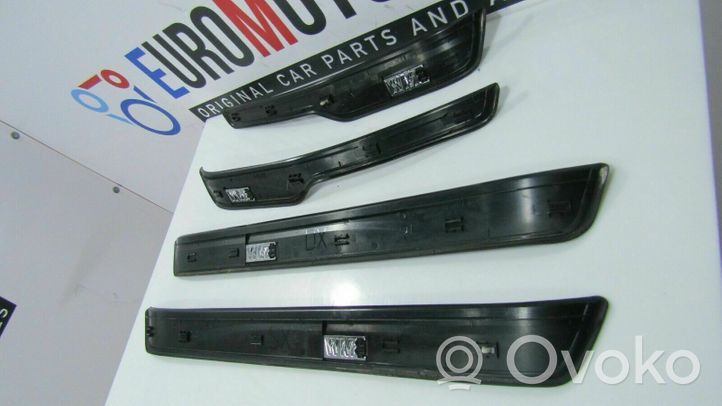 BMW 3 E90 E91 Front sill trim cover R01771