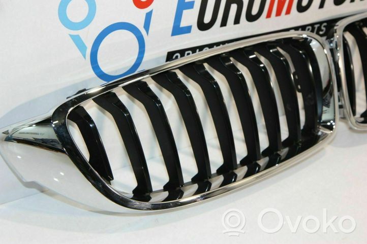 BMW 4 F36 Gran coupe Griglia superiore del radiatore paraurti anteriore K001172