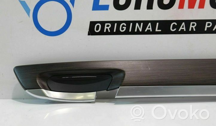 BMW 7 F01 F02 F03 F04 Altro elemento di rivestimento della portiera anteriore 003654