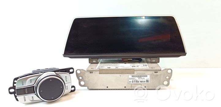 BMW 7 G11 G12 Panel / Radioodtwarzacz CD/DVD/GPS 024011