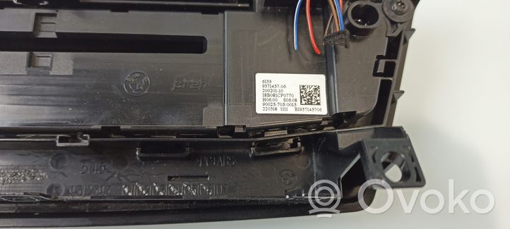 BMW 2 F45 Przyciski / Przełącznik regulacji głośności 026529