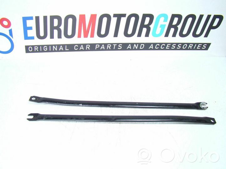 BMW 3 E90 E91 Takapuskurin koristemuotolista R009603