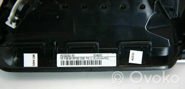 BMW X1 F48 F49 Воздушная решётка окна 016274