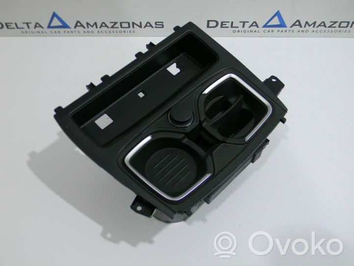 BMW 2 F22 F23 Cup holder front C00439