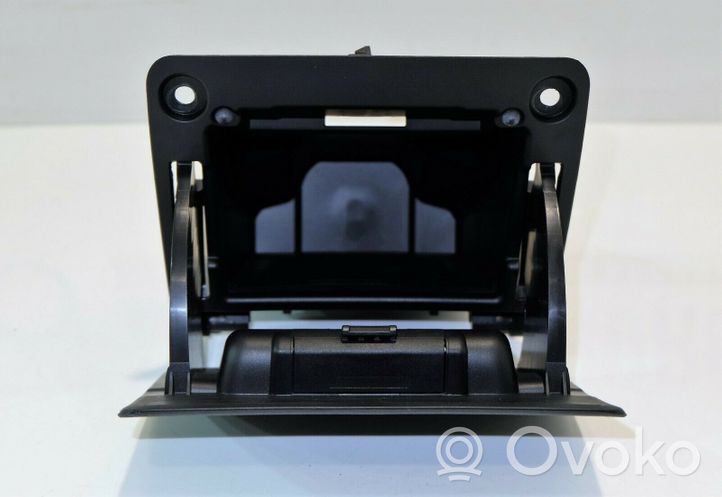 BMW X1 F48 F49 Glove box K003127