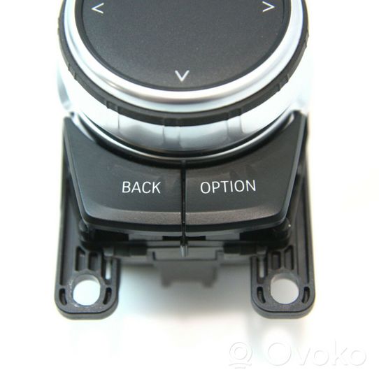 BMW 5 G30 G31 Bedieneinheit Controller Multimedia 015511