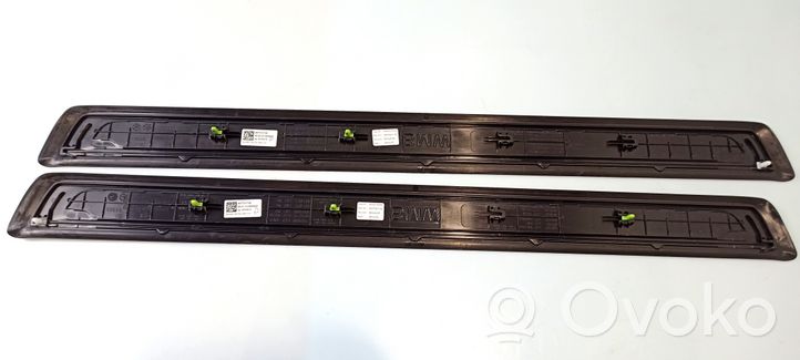 BMW 4 G22 G23 G24 G26 Garniture de marche-pieds avant 027193