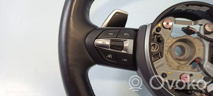 BMW X2 F39 Steering wheel 027411