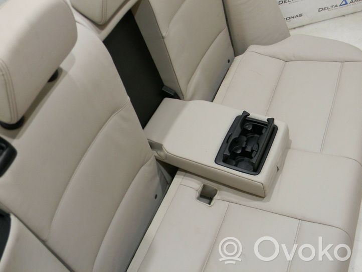 BMW X3 F25 Rear seat 010972