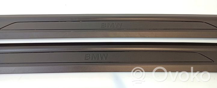 BMW 4 F32 F33 Garniture de marche-pieds avant 021897