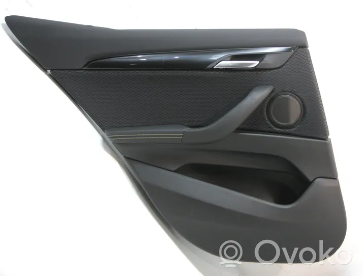 BMW X2 F39 Rivestimento del pannello della portiera posteriore 018161