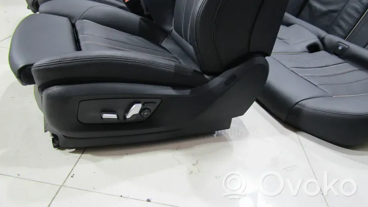 BMW 5 G30 G31 Seat set R00851