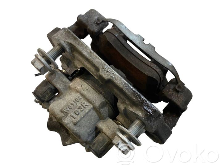 6850649 BMW 1 F20 F21 Front brake caliper, 30.00 € | RRR