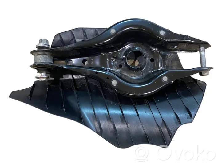 BMW 1 F20 F21 Triangle bras de suspension supérieur arrière 6884694