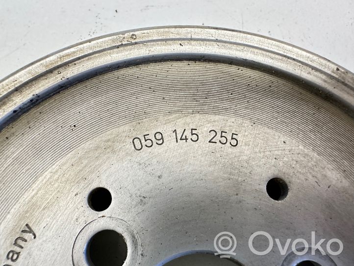 Audi A6 S6 C5 4B Ohjaustehostimen pumpun hihnapyörä 059145255