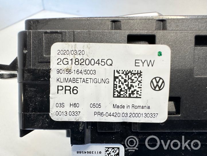 Volkswagen Golf VII Panel klimatyzacji 2G1820045Q