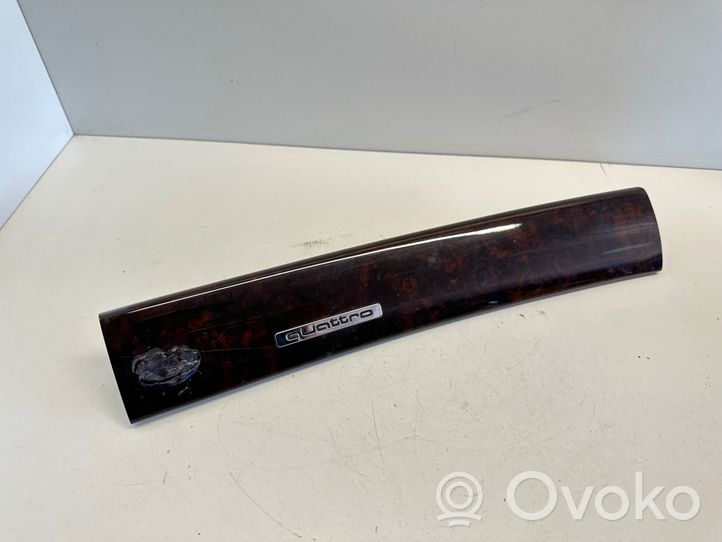 Audi A6 S6 C5 4B Rivestimento del vano portaoggetti del cruscotto 4B1853190A