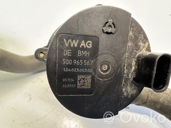 Volkswagen Polo V 6R Pompe à eau de liquide de refroidissement 5Q0965567