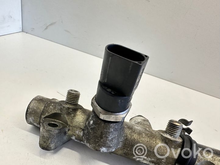 Audi A6 S6 C6 4F Tuyau de conduite principale de carburant 059130089D