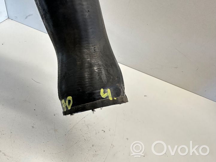 Volvo XC70 Tube d'admission de tuyau de refroidisseur intermédiaire 