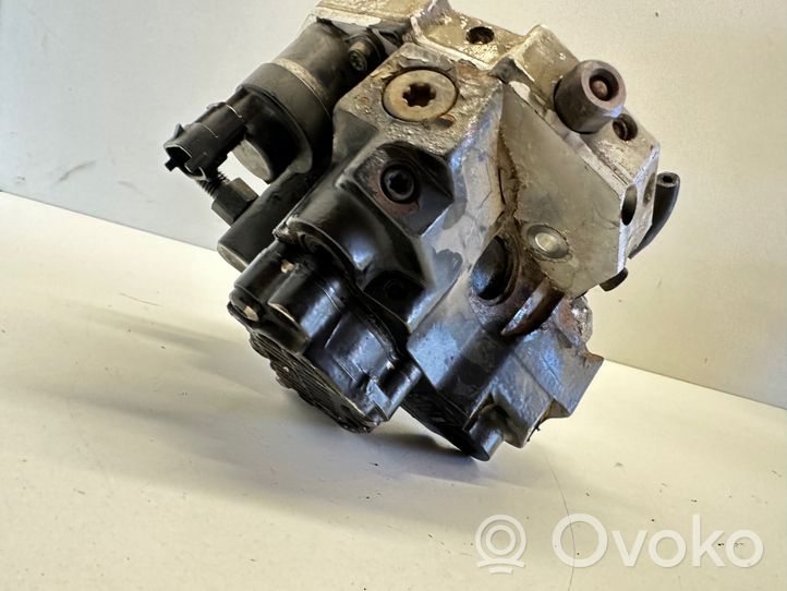Volvo XC70 Pompa wtryskowa wysokiego ciśnienia 8689591