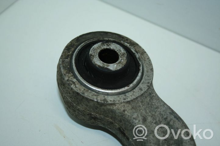 Volvo XC70 Front lower control arm/wishbone 