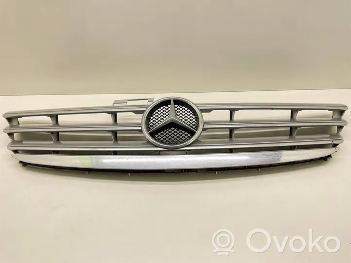 Mercedes-Benz A W169 Griglia superiore del radiatore paraurti anteriore 1698800583