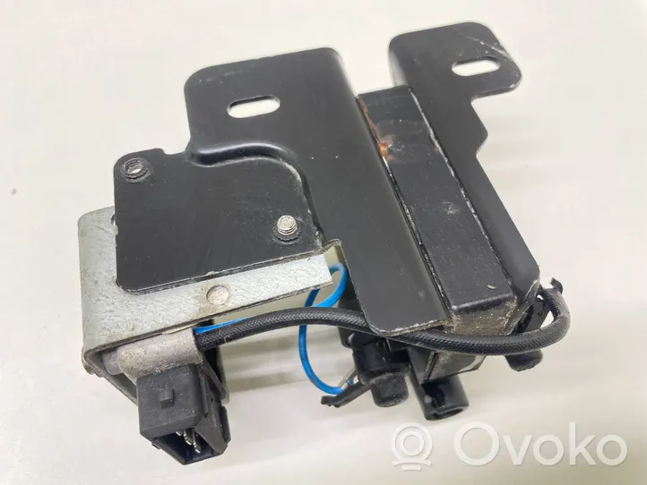 Audi 80 90 S2 B4 High voltage ignition coil 893905105E