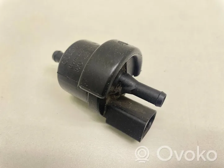 Audi A4 S4 B5 8D Valve vacuum 058133459