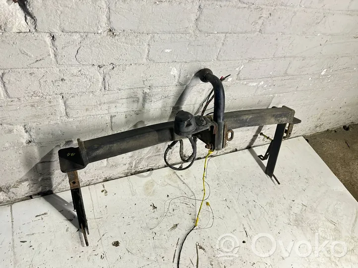 Audi 80 90 S2 B4 Detachable tow bar 