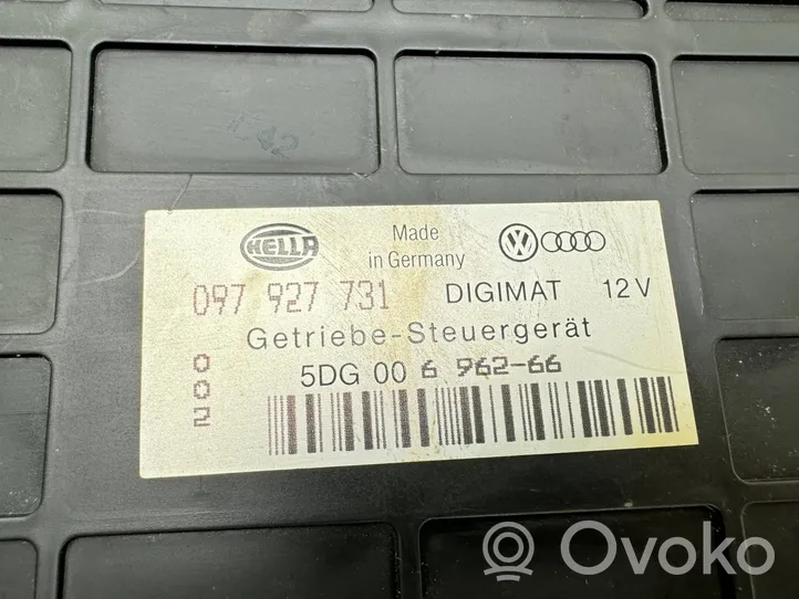 Audi 80 90 S2 B4 Vaihdelaatikon ohjainlaite/moduuli 097927731