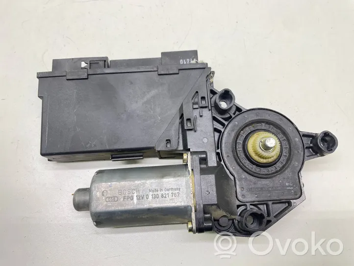 Audi A4 S4 B6 8E 8H Takaoven ikkunan nostomoottori 8E0959801A